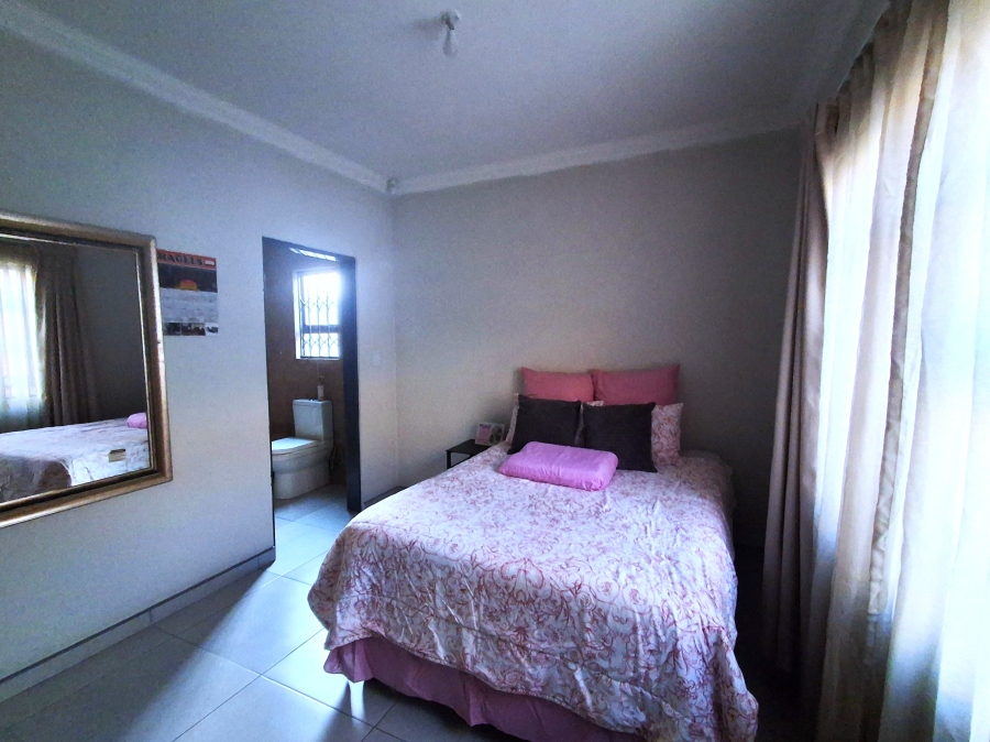 3 Bedroom Property for Sale in Elandsrand North West